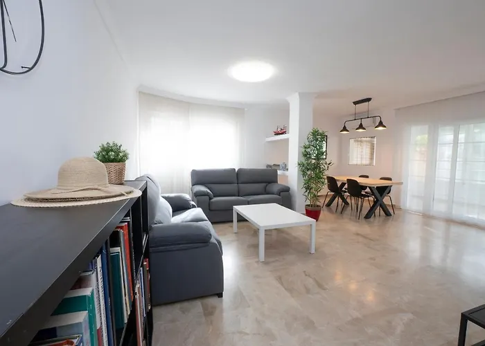 Jarales Menyber 네르하